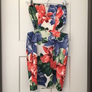 NWOT Cut Out Mini Dress